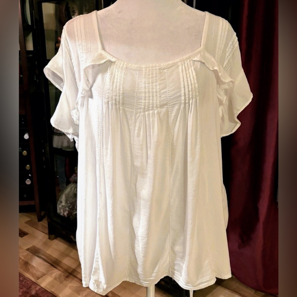 Old Navy Pintuck Callally Swing  Ruffled Blouse